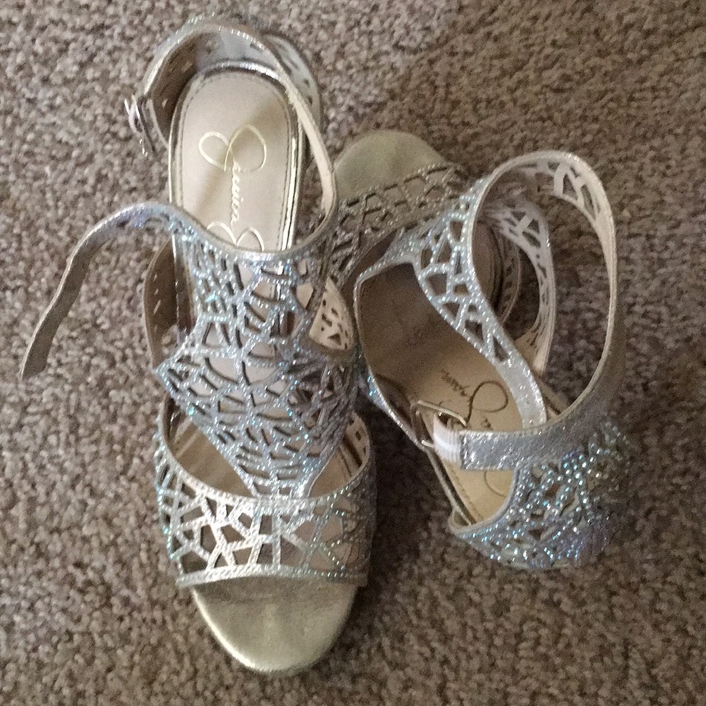Jessica Simpson heel